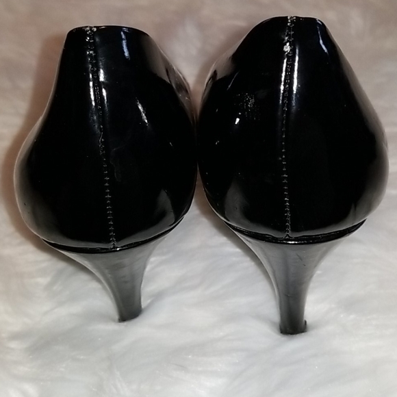 👣😎MERONA Magee Faux Patent Leather Peep Toe Heels shoes, footwear - Picture 7 of 8
